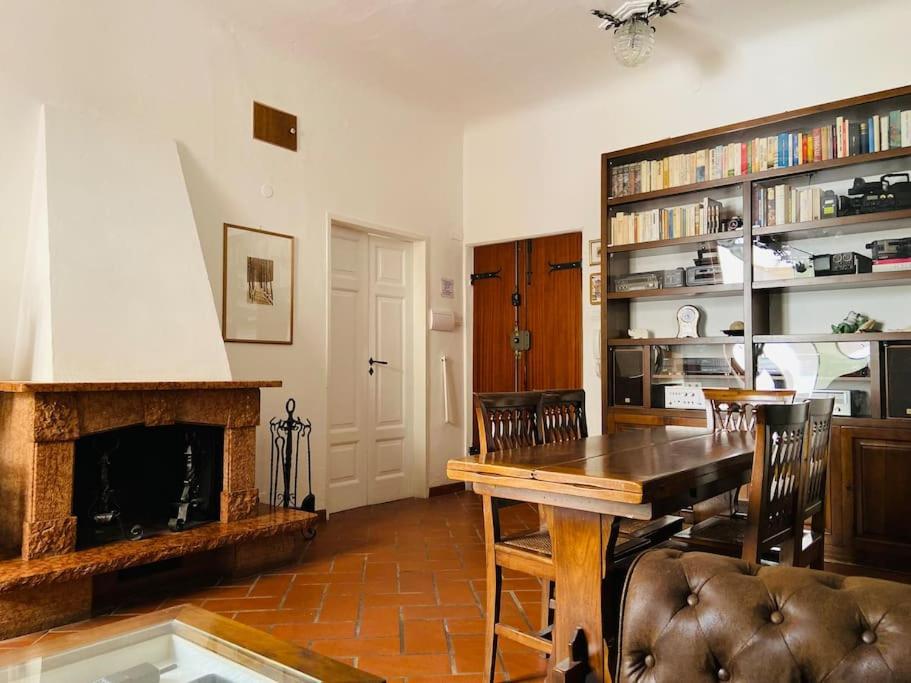 The Philosopher'S House La Spezia Exterior photo
